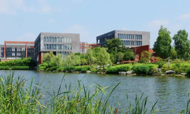 重庆理工大学是985还是211，重庆交通大学是985大学还是211大学（重庆这所院校“不简单”）