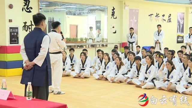 跆拳道分级分别是什么带，跆拳道分几种（我们白云区少说都有100多个……）