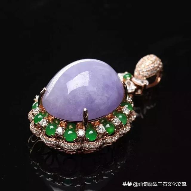 紫罗兰翡翠属于什么档次，糯种翡翠属于什么档次（紫罗兰翡翠高中低三个等级以及如何判断紫罗兰翡翠的价格）