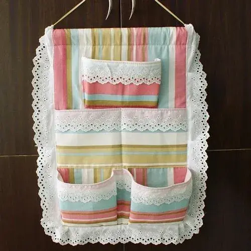 旧衣服改造妙招有哪些这样做简单又，旧衣服改造妙招有哪些这样做简单又漂亮（家里的旧衣物别扔）