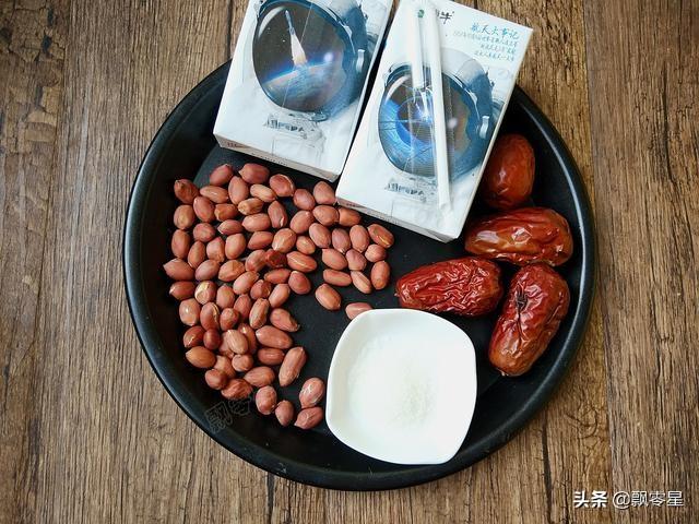 花生牛奶的做法，花生牛奶露做法图解（再也不用出去买了）