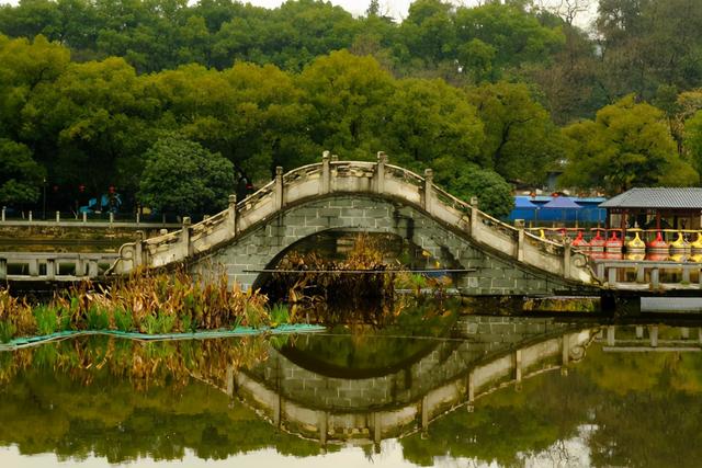 衡阳雁峰在哪里，衡阳市雁峰塔在什么地方（却被誉为“南岳第一峰”）