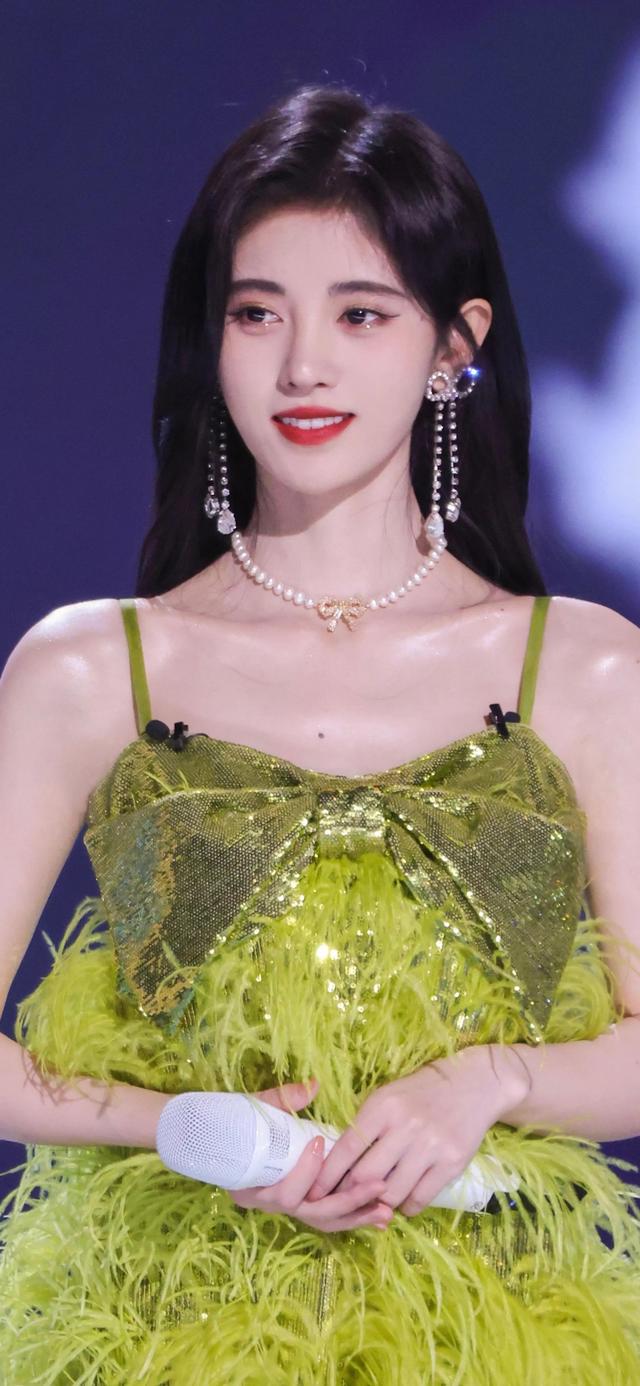 壁纸|来领走你的鞠婧祎,打开鞠婧祎的壁纸(壁纸,"四千年美女"·鞠婧祎