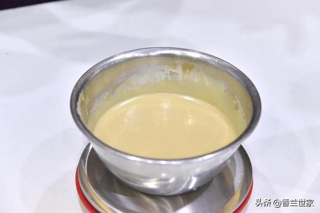 如何制作美味的咖啡蛋糕，如何制作美味的咖啡蛋糕步骤（咖啡焦糖杯子蛋糕）