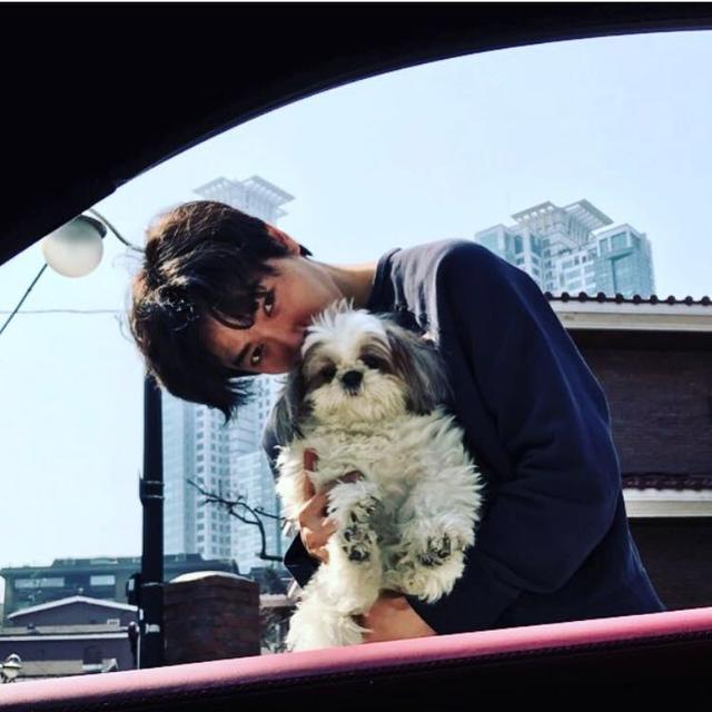 外宿:朋友的女人，女人对男人的新鲜感能维持多久（他的牵手戏、绑眼睛play让人当场流鼻血）