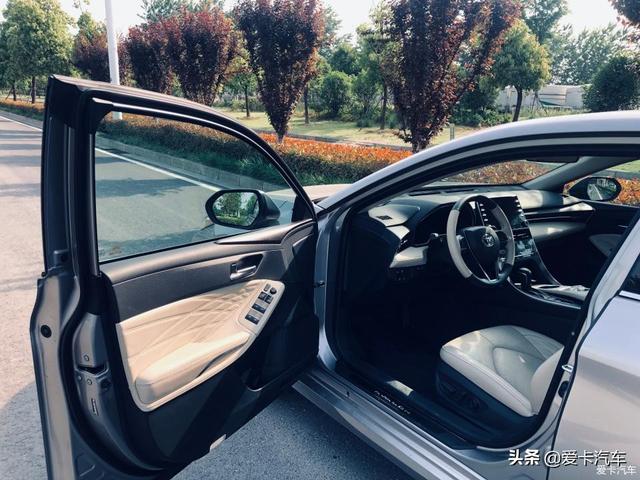 万宝龙签字笔真假鉴别方法，万宝龙签字笔真假鉴别视频（亚洲龙提车，买了就得找对象）