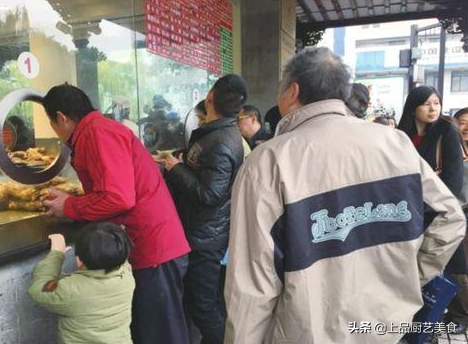 四川卤菜的做法及配方，四川卤菜的做法及配方比例（老厨师退休自己研发一款卤水配方）