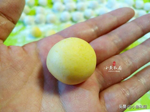 红糖馅汤圆的做法，一口一个两碗不够吃