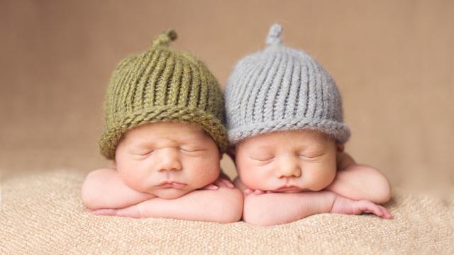 双胞胎一上一下好不好，双胞胎一上一下是龙凤（刷抖音刷到的双胞胎被DNA证实）