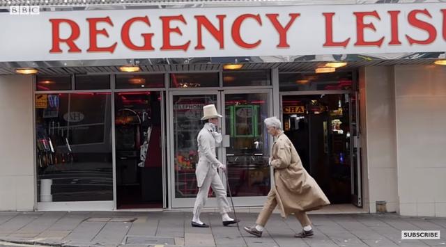 Zack什么意思，证件类型不符什么意思（？英国鲜肉小哥只穿200年前衣服上街）