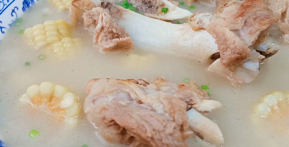 图片[7]-【大骨汤】做法步骤图 骨汤浓白 好喝又营养-起舞食谱网