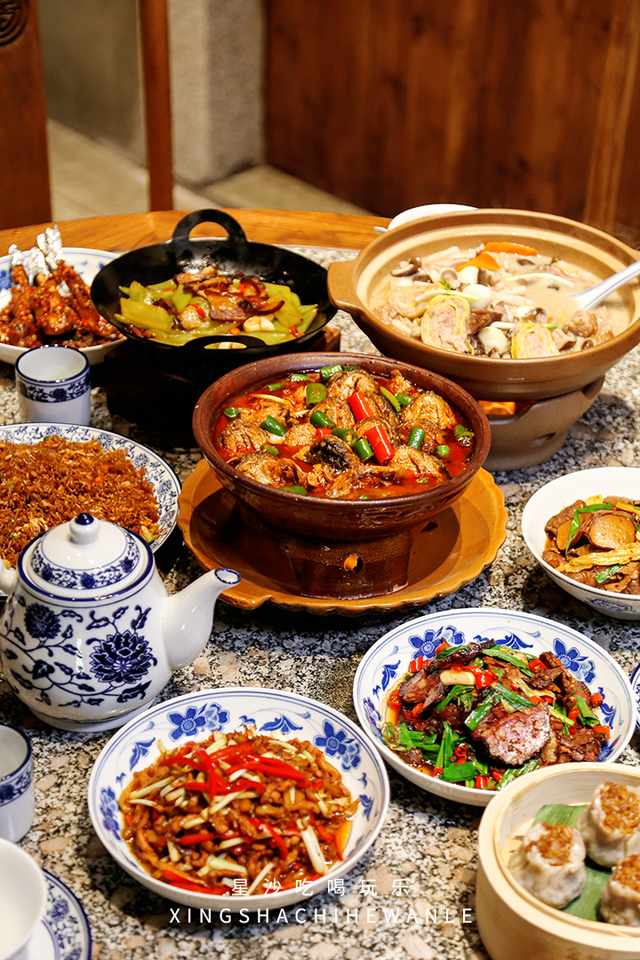 小天才z1s和z5的区别，小天才z5和z5（吃喝玩乐购5折起一网打尽）