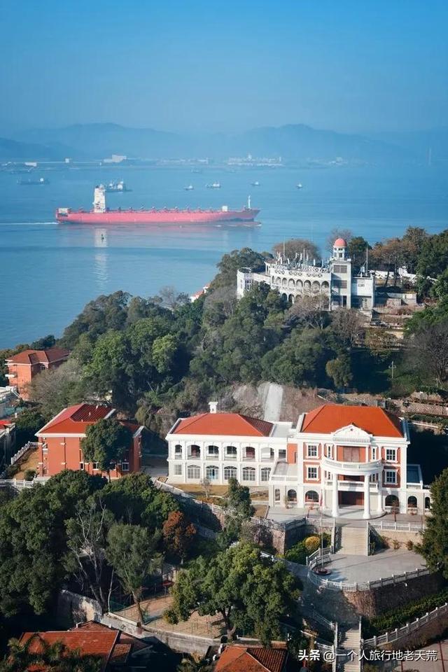 厦门最繁华的地方，厦门十大夜景最美的地方是什么（厦门却安静得令人心疼）