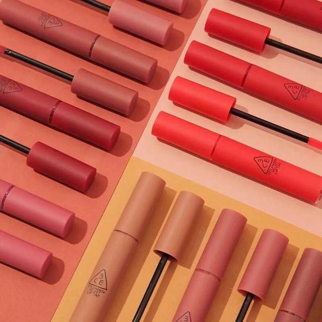 3ce唇釉正版什么味道，3ce正品唇釉辨别（眼影唇釉全线都便宜又好用）