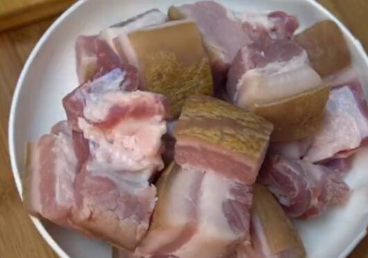 圖片[3]-【砂鍋五花肉】做法步驟圖 一次一鍋都不夠吃 太解饞了-起舞食譜網