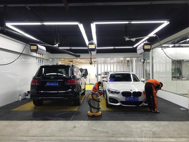 花销是什么意思，spend是什么意思（一辆十万的车一年得花这个数）