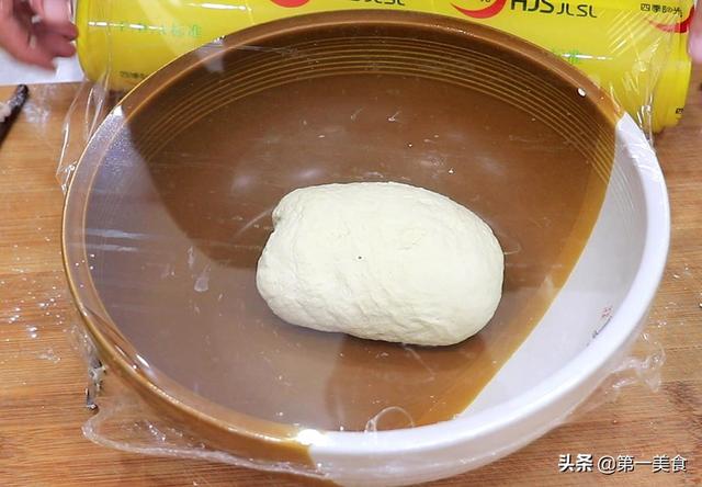 油泼面的家常做法，家常油泼面的做法（厨师长教你油泼面做法）