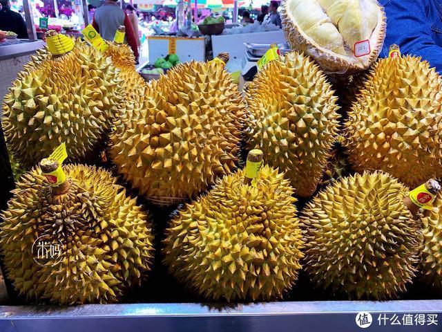 如何挑选榴莲有哪些简单技巧，包多肉厚又香又甜