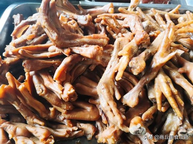 商丘特产可以送人的，商丘特产可以送人的食品（商丘特色美食刘胖三炕鹅,老板一天只卖200只）