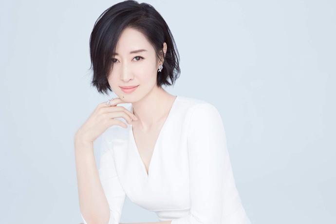 刘敏涛老公是王劲松吗