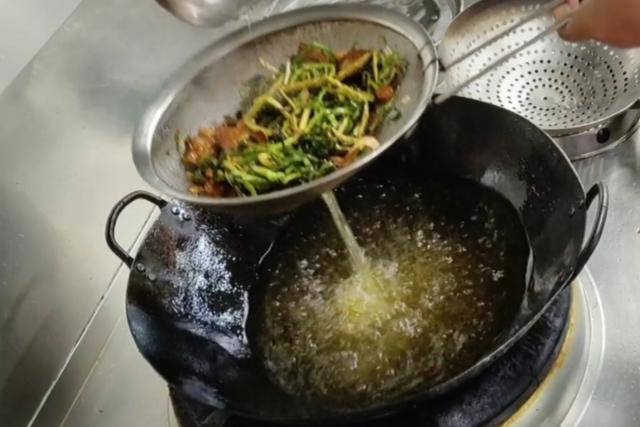 香油的制作方法，纯香油的制作方法（你做的红油、香油比酒店的还香）