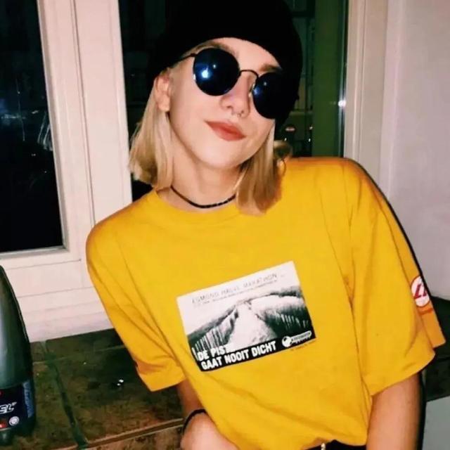 拽姐头像微信，拽姐头像（头像，一组超酷的墨镜拽姐头像）