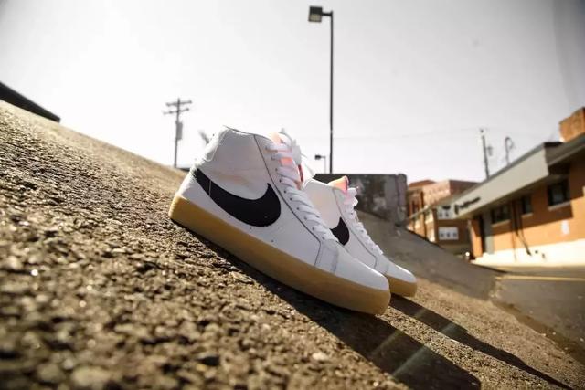 什么叫生胶鞋底，什么叫生胶鞋底胶（只要是钟情复古的）