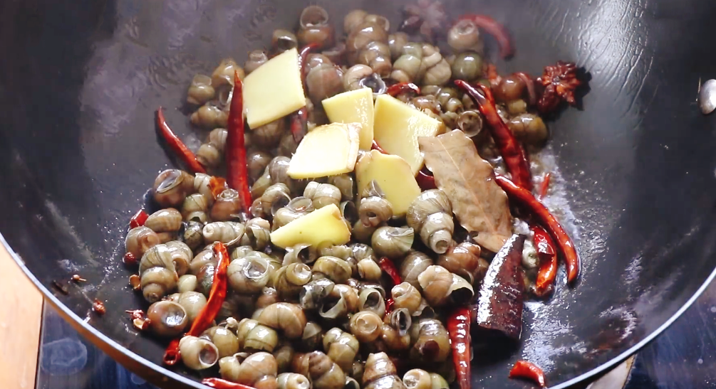 圖片[3]-【螺螄粉】做法步驟圖 全教給你 又香又臭比買的還好吃-起舞食譜網(wǎng)