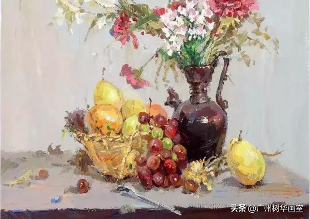 花瓶怎么画简单好看，花瓶怎么画好看又简单（色彩如何画好陶罐、塑料瓶、玻璃器皿等）