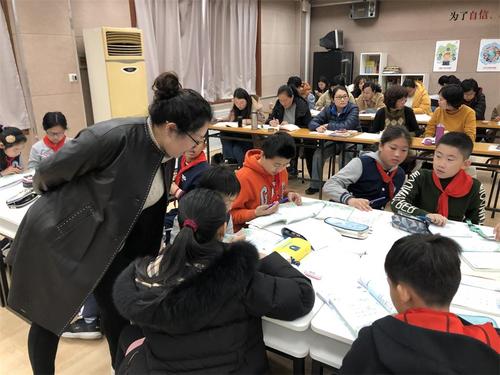 小学语文优秀教学案例（方寸之间见天地）