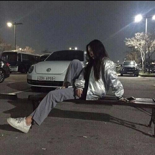 女生高冷的昵称有什么，高冷霸气的女生微信昵称有哪些（有个性的霸气昵称女生高冷超酷超拽-可爱点）