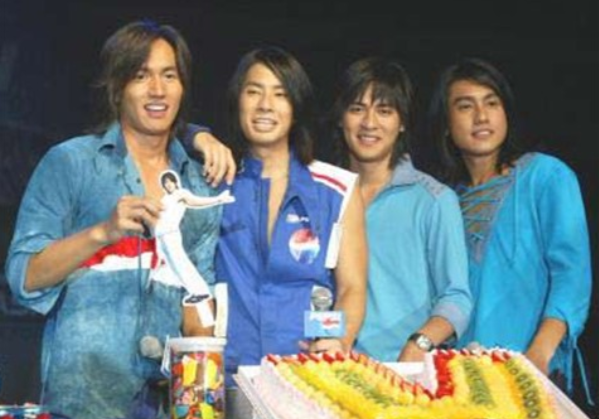 f4演的电视剧，流星花园f4成员名字（有人任由豪宅变废墟）