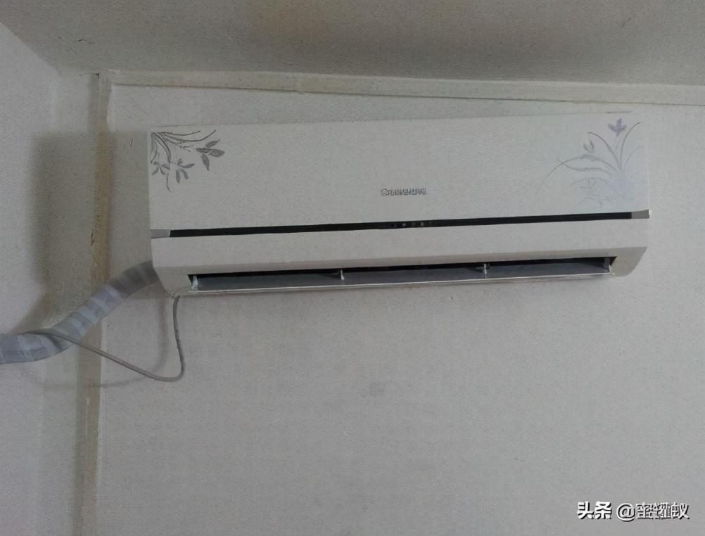 空调室内机漏水原因及解决办法（解决空调漏水就是这么简单）