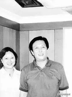 唐国强主演的电视剧，解放电视剧全集50（68岁唐国强：低调娶军医上位）