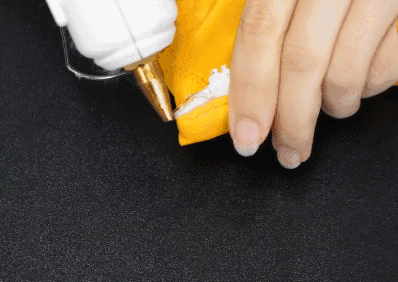 拉链拉上会裂开怎么办，拉链拉上会裂开怎么办视频（衣服拉链坏了别担心）