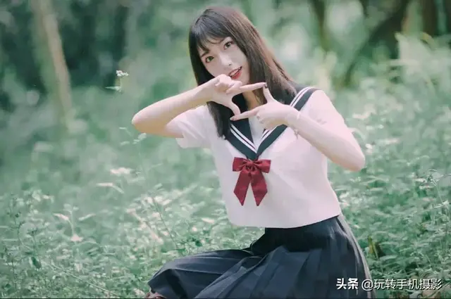 轻颜相机最新版本下载2022免费，轻颜相机免费下载安装（直接抄作业谁修都好看）