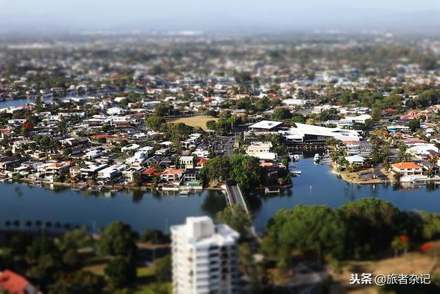 黄金海岸在哪个城市，黄金海岸在哪个城市秦皇岛（Coast>——这里是面临太平洋漂亮的海滨城市）