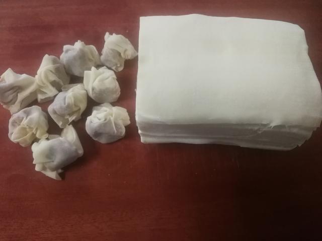 家常馄饨汤怎么调，馄饨汤怎样调制才鲜美（10年店主教你用开水调小馄饨汤）