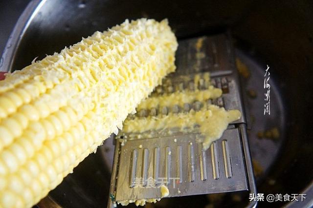 松子玉米的做法，玉米馒头怎么做才能松软好吃视频（玉米这样做也太好吃了吧）