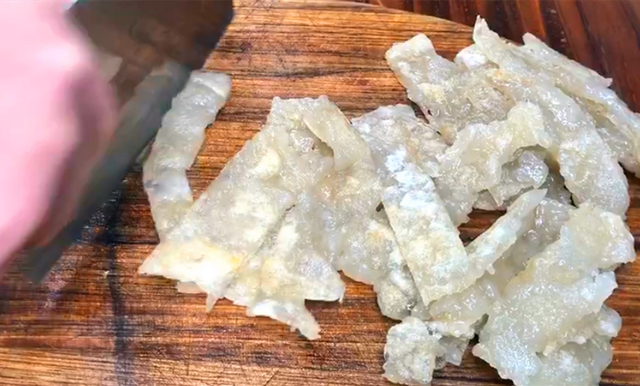 苕皮是什么材料做的，别总给孩子吃钙片