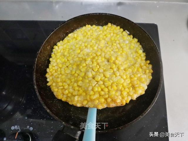 松子玉米的做法，玉米馒头怎么做才能松软好吃视频（玉米这样做也太好吃了吧）