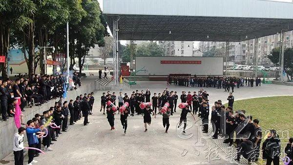 广西警察学院历史，广西警察学院历史英模（带你走进广西警官学校了解一下）