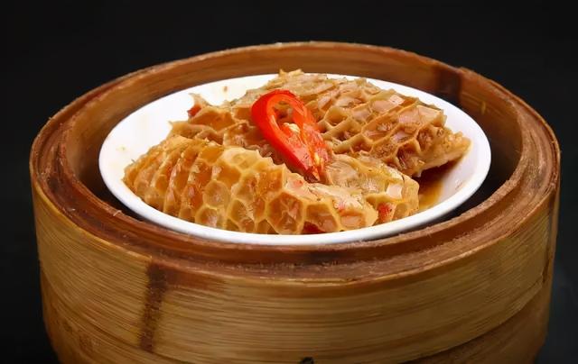 牛有几个胃，牛有几个胃子（牛的四个胃都有啥用）