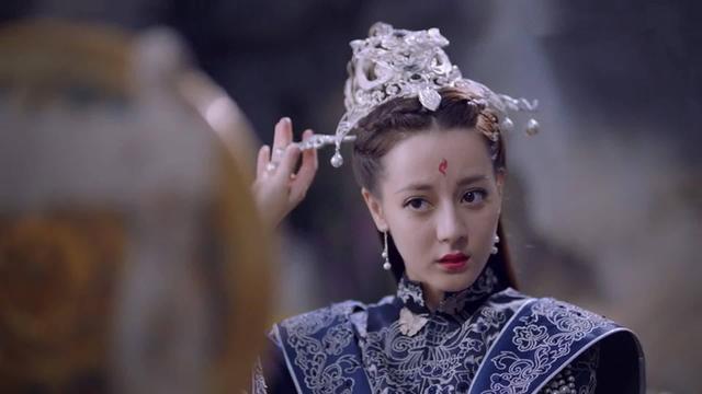 枕上书折颜和白真什么关系，三生三世枕上书白真喜欢谁（折颜和白真关系曝光）