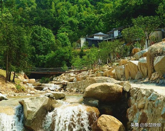 哪里有高空蹦极，哪里有高空蹦极的地方（高空蹦极、滑雪、宿房车、星空银河……超多玩法等你来玩）