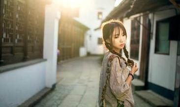 离婚了给前妻发信息不回，离婚了怎么给前妻发信息（那个不回微信的人）