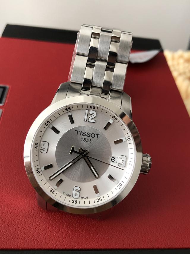 天梭机械表属于什么档次，比天梭高档一点的表（天梭表在中国什么档次）