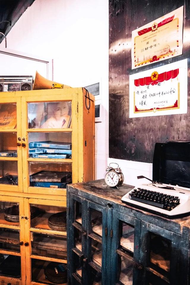 请问深圳哪里有非常好吃的烧鸡，深圳哪里的鸡煲好吃（2个月连开3家店）