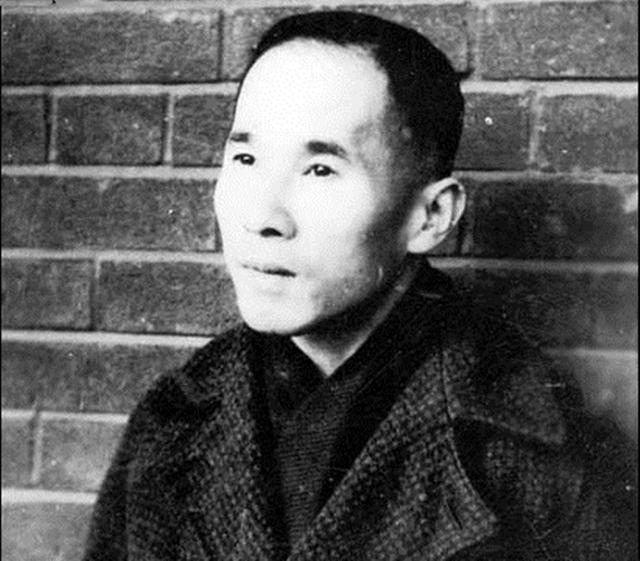 高士其简介，他拿起搁置40年的笔（高士其简介100字）