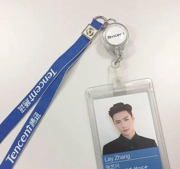 工牌(从火出圈的字节跳动工牌) - 赤虎壹号